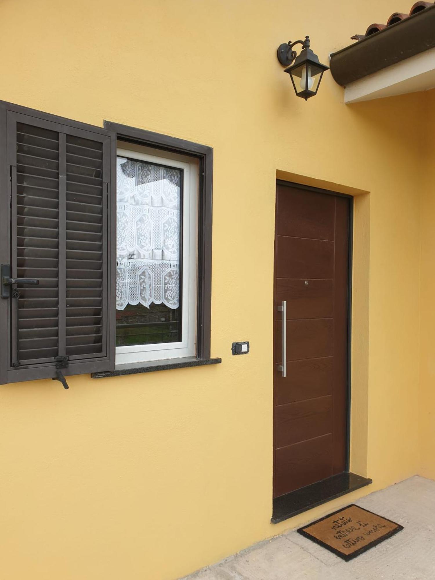 Casa Vacanze Alice E Arianna Cairo Montenotte Exterior photo